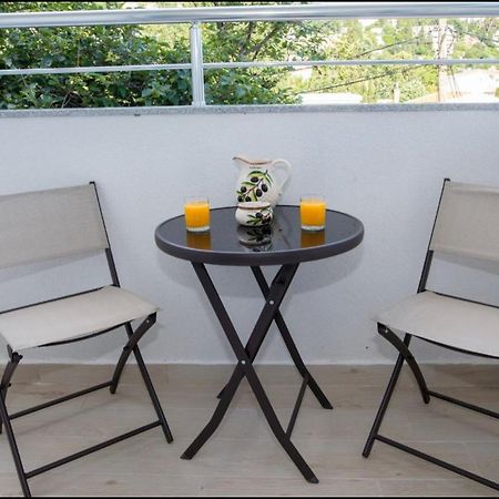 Apartmani Nela Sutomore Εξωτερικό φωτογραφία