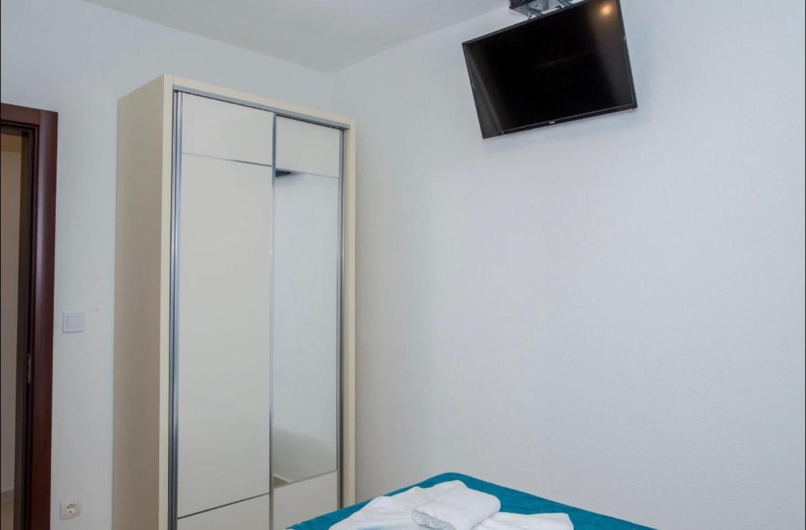 Apartmani Nela Sutomore Εξωτερικό φωτογραφία