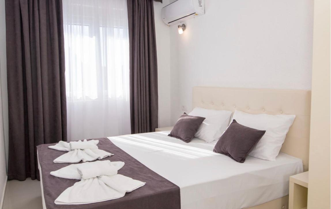 Apartmani Nela Sutomore Εξωτερικό φωτογραφία